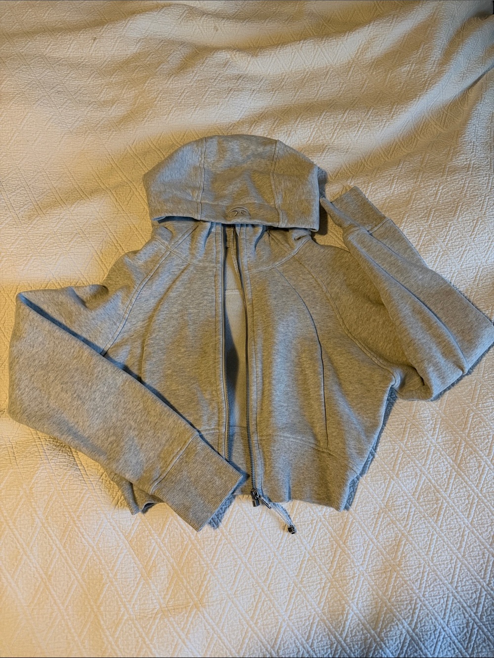 Lululemon Heather Gray Women's Zip-Up Scuba Cropped Hoodie Jacket